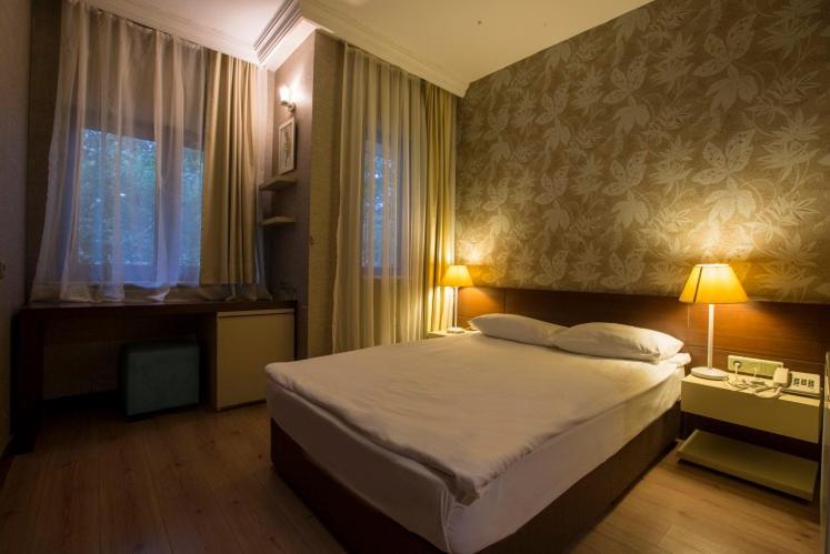 Park Polonezkoey Hotel Istanbul Exterior photo